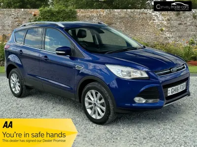 Używany Ford Kuga Titanium 150 KM (110 kW) 2016 Niebieski SUV