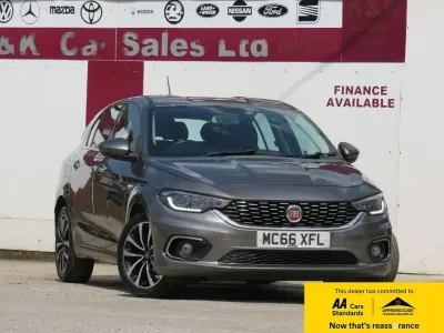 Used Fiat Tipo Lounge 95 HP (69 kW) 2017 Grey Hatchback