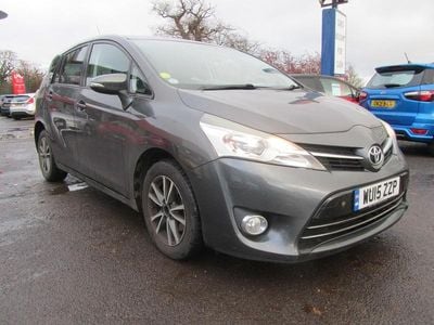 Grey Used 2015 Toyota Verso MPV | £6,495 (Fair price)