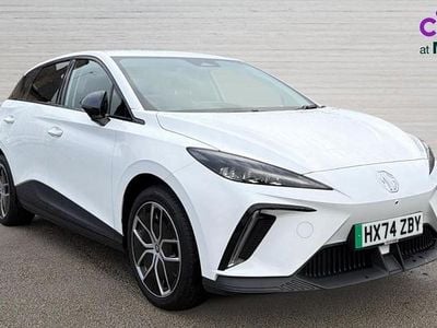 Used MG MG4 EV Trophy 150 kW (204 HP) 2025 White Hatchback