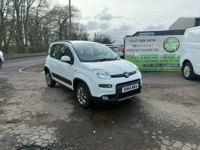Used Fiat Panda 4x4 75 HP (55 kW) 2014 White Hatchback