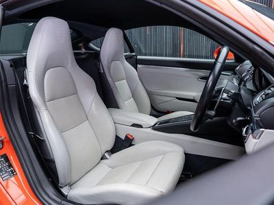 Used Porsche 718 Cayman 2021 Orange Coupe