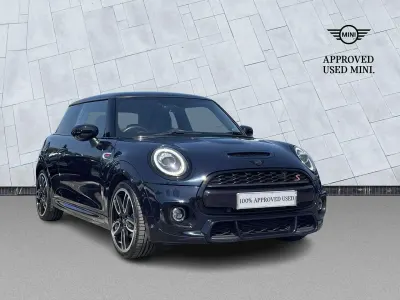 Used Mini Cooper S Hatch 192 HP (141 kW) 2019 Black Hatchback