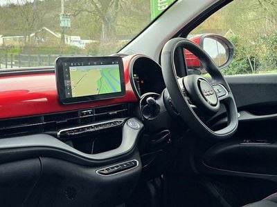 Used Fiat 500e Red 86 kW (118 HP) 2022 White Hatchback