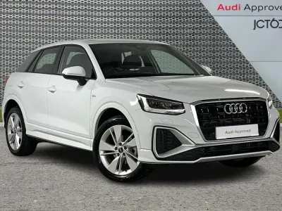 Używany Audi Q2 S-Line 147 KM (108 kW) 2026 Biały SUV