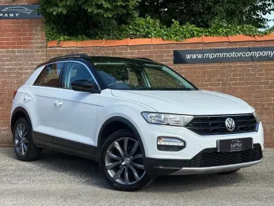 Used VW T-Roc SE 150 HP (110 kW) 2019 White SUV