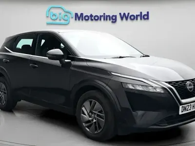 Used Nissan Qashqai Acenta Premium 140 HP (102 kW) 2023 Black SUV