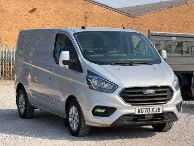 Used Ford Transit Custom Limited 130 HP (95 kW) 2020 Silver Van