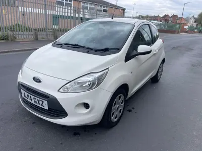 Used Ford Ka 69 HP (50 kW) 2014 White Hatchback