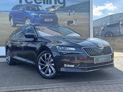 Used Skoda Superb 220 HP (161 kW) 2016 Magnetic brown metallic Estate