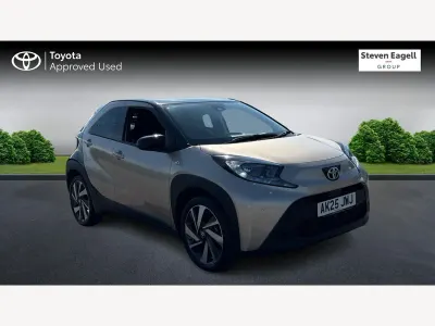 Used Toyota Aygo X 72 HP (52 kW) 2025 Beige SUV
