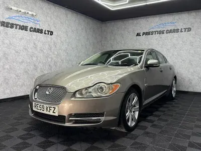 Used Jaguar F-Pace R-Sport 179 HP (131 kW) 2009 Grey SUV