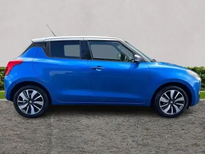 Używany Suzuki Swift SZ5 2019 Niebieski Hatchback