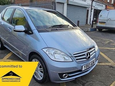 Used Mercedes A160 Elegance 2010 Blue Hatchback