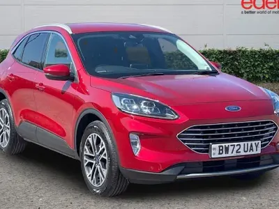 Used Ford Kuga Titanium 150 HP (110 kW) 2023 Red SUV