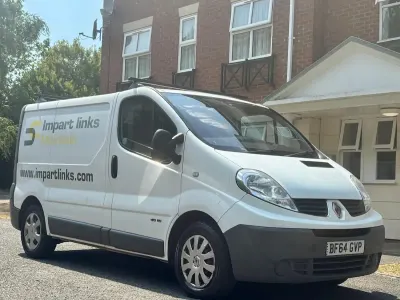 Used Renault Trafic 115 HP (84 kW) 2014 White MPV