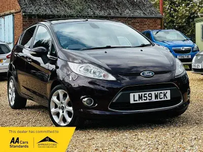 Used Ford Fiesta Individual 96 HP (70 kW) 2009 Red Hatchback