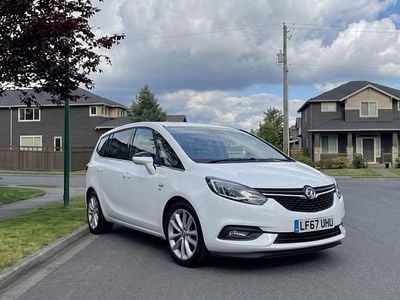 Second-hand Vauxhall Zafira Elite 140 CP (102 kW) 2017 Alb Monovolum