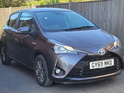 Second-hand Toyota Yaris Hybrid 2019 Gri Hatchback