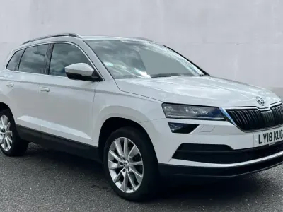 Used Skoda Karoq SE L 116 HP (85 kW) 2018 Candy white SUV