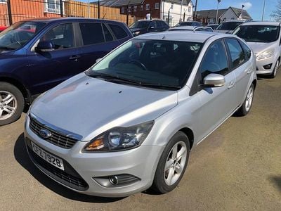 Used Ford Focus Zetec 2010 Silver metallic Hatchback
