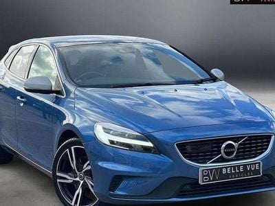 Used Volvo V40 R-Design Pro 150 HP (110 kW) 2018 Blue Hatchback