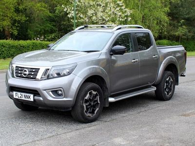 used Nissan Navara 2.3 dCi Tekna Double Cab Pickup 4dr Diesel Auto 4WD Euro 6 (190 ps)