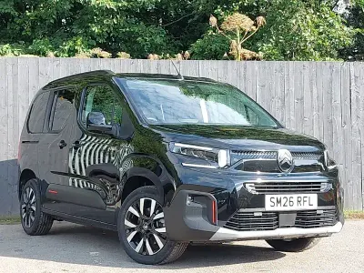 New Citroën Berlingo 130 HP (95 kW) 2026 Metallic  perla nera black MPV