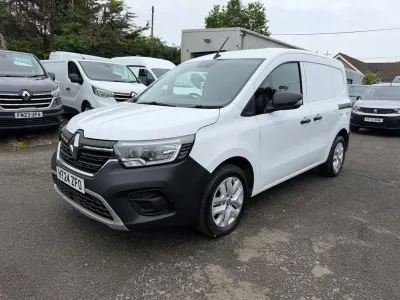 Used Renault Kangoo 95 HP (69 kW) 2024 White MPV