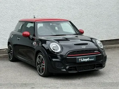 Used Mini John Cooper Works Hatch 231 HP (169 kW) 2018 Black Hatchback