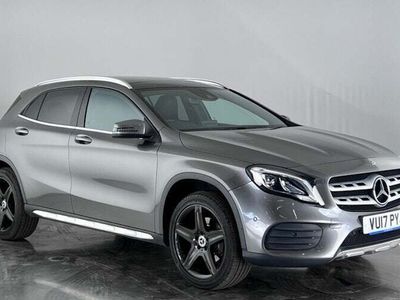 Mercedes GLA220