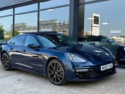 Used Porsche Panamera 4 E-Hybrid 2019 Blue Hatchback