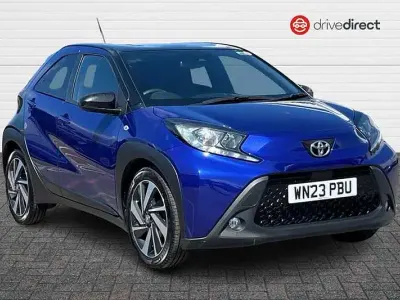 Used Toyota Aygo X 72 HP (52 kW) 2023 Blue SUV