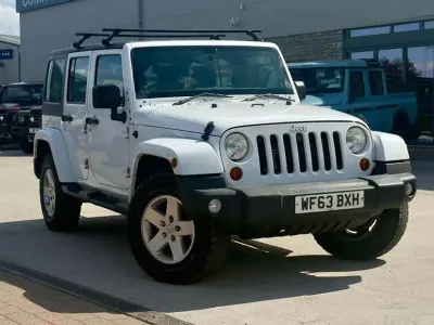 Used Jeep Wrangler Sahara 197 HP (144 kW) 2013 White SUV