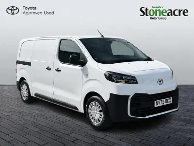 Used Toyota Proace 120 HP (88 kW) 2025 White MPV