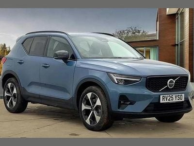 Used Volvo XC40 Plus 194 HP (142 kW) 2025 Blue SUV