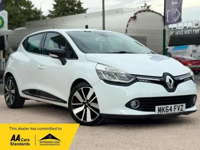 Used Renault Clio Dynamique 90 HP (66 kW) 2014 White Hatchback