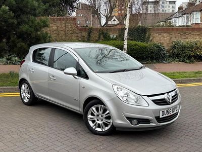 Used Vauxhall Corsa Design Edition 89 HP (65 kW) 2008 Silver Hatchback