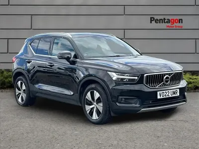 Used Volvo XC40 Inscription 207 HP (152 kW) 2022 Black SUV