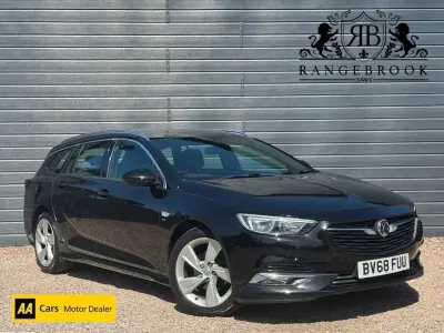 Used Vauxhall Insignia SRi 165 HP (121 kW) 2018 Black Estate