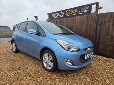 Used Hyundai ix20 Style 90 HP (66 kW) 2012 Blue Hatchback