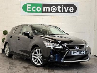 Lexus CT200h