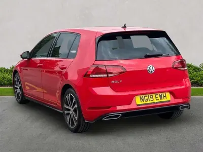 Used VW Golf VII R-line 150 HP (110 kW) 2019 Red Hatchback