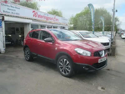 Used Nissan Qashqai 360º 110 HP (80 kW) 2014 Red SUV