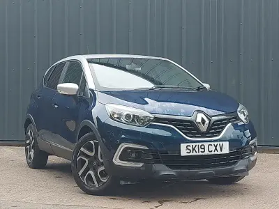 Used Renault Captur Iconic 90 HP (66 kW) 2019 Blue SUV