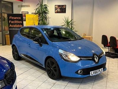 Used Renault Clio IV Dynamique 90 HP (66 kW) 2016 Blue Hatchback