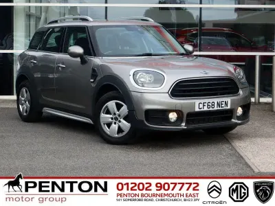 Used Mini Cooper Classic 2019 Silver Hatchback