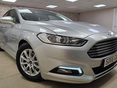 Silver Used 2016 Ford Mondeo Zetec Hatchback | £6,250 (Fair price)