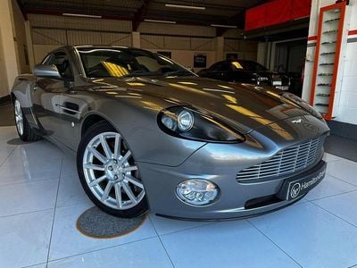 Used Aston Martin Vanquish 460 HP (338 kW) 2002 Silver Coupe