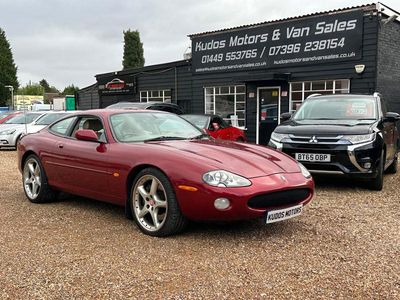 Jaguar XKR